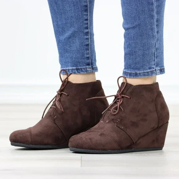 Brown Ankle Boots Wedge Heel Faux Suede Round Toe Lace Up - Picture 11 of 15